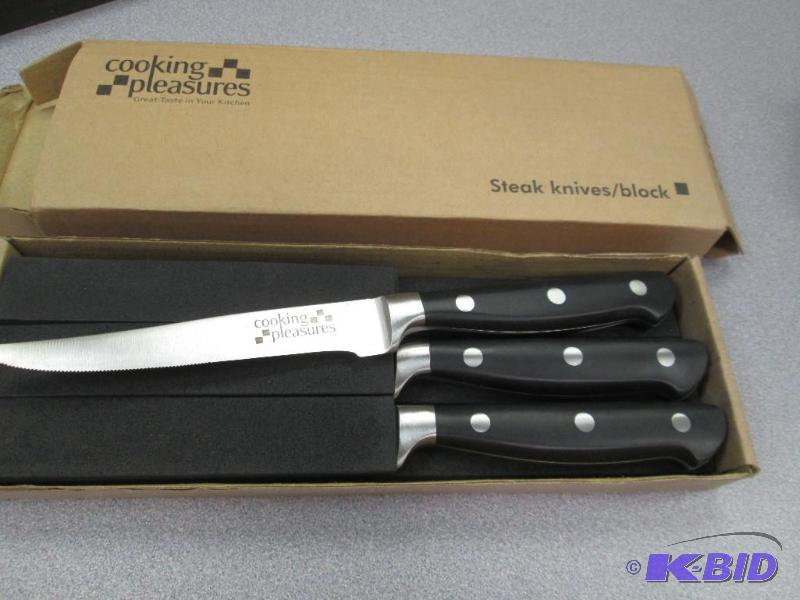 lot 147 image: Cooking Pleasures pkg of 6 steak knives...