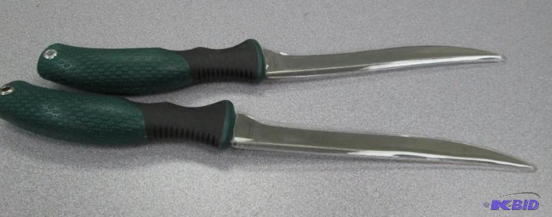 lot 181 image: Qty 2 Stone river knives...