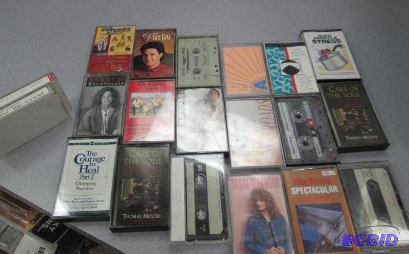 lot 188 image: Assortment of tapes that play music...