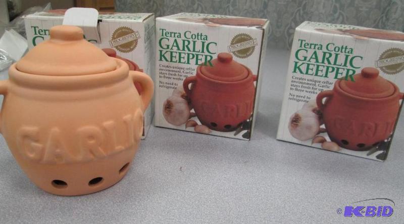lot 218 image: Qty 3 Terra Cotta Garlic Keeper...