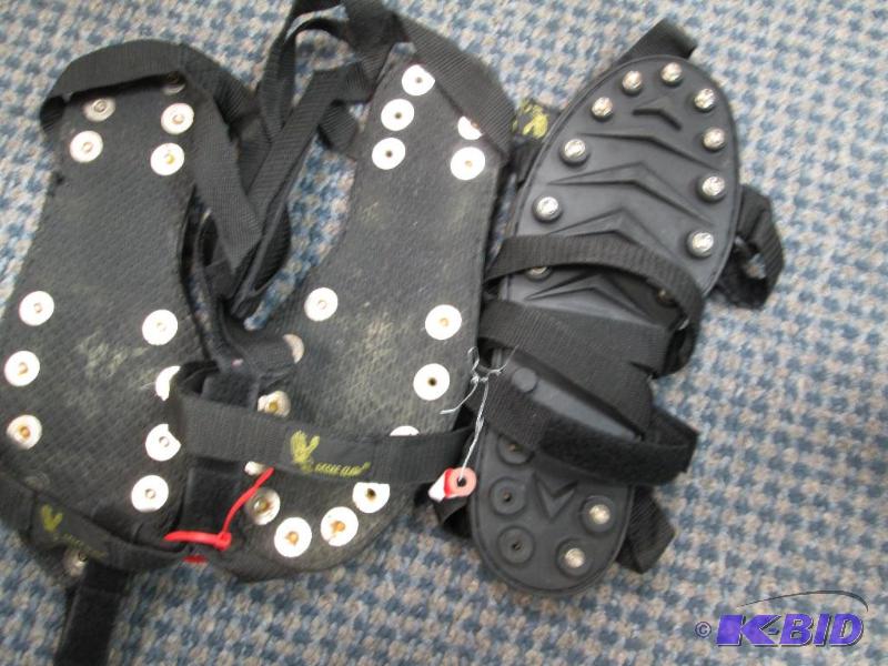 lot 236 image: USED AND NEW eagle claw to put on your boot t...
