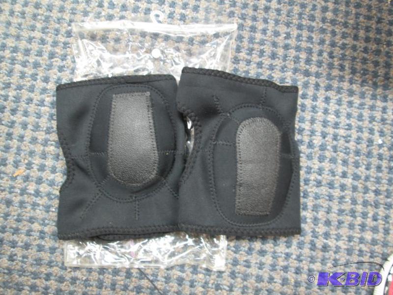 lot 241 image: Knee cushions...