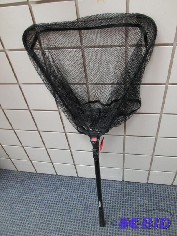 lot 267 image: Folding net 18 x 16...