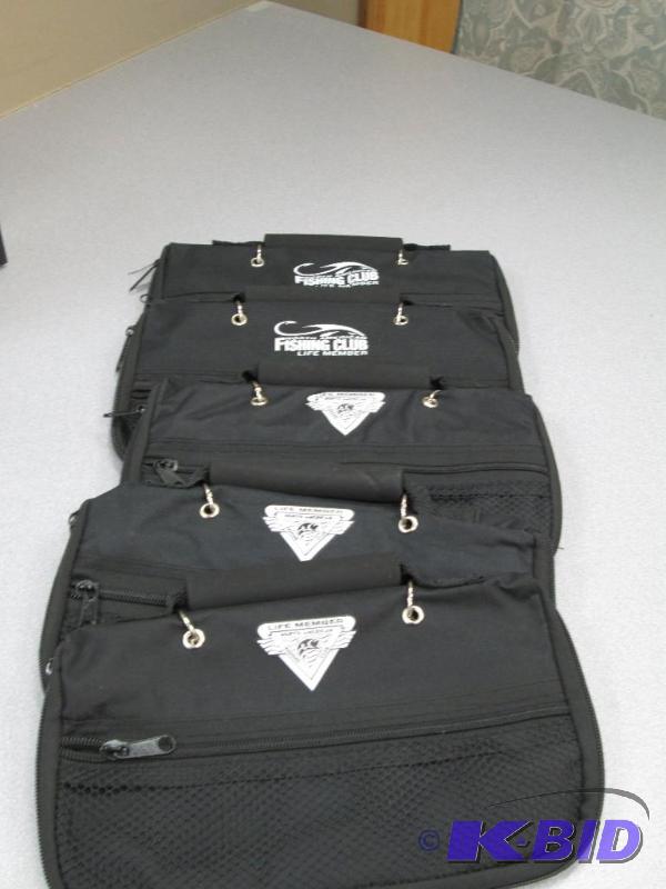lot 31 image: Qty 5 Fishing worm bags...