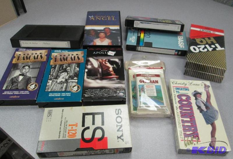 lot 61 image: USEDQty 12  2 blank ones, nothing to lose, t...
