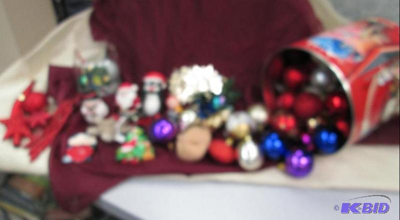 Assortment of ornaments for the tree...