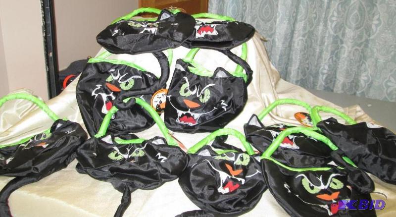 Qty 10 Halloween treat bags looks like a scar...