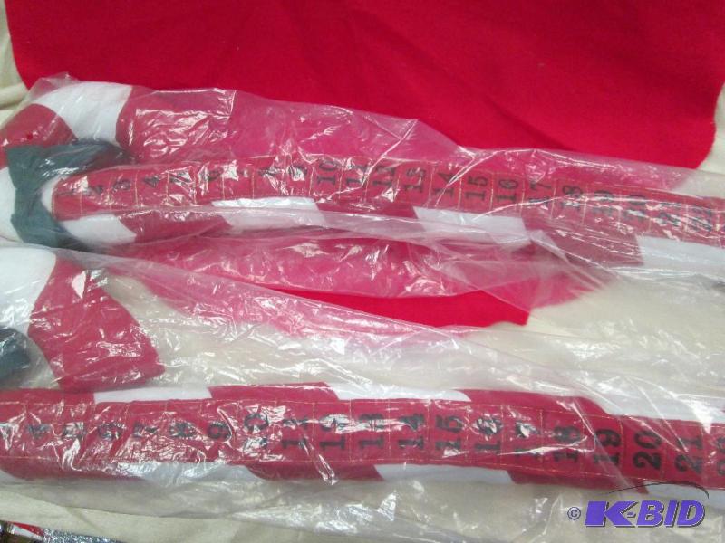 Qty 2 Candy canes that you can keep track of ...