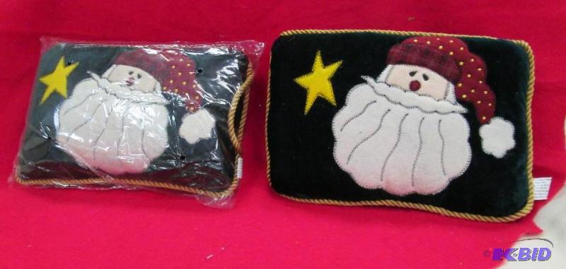 Qty 2 Hanging Christmas pillow with Santa on ...