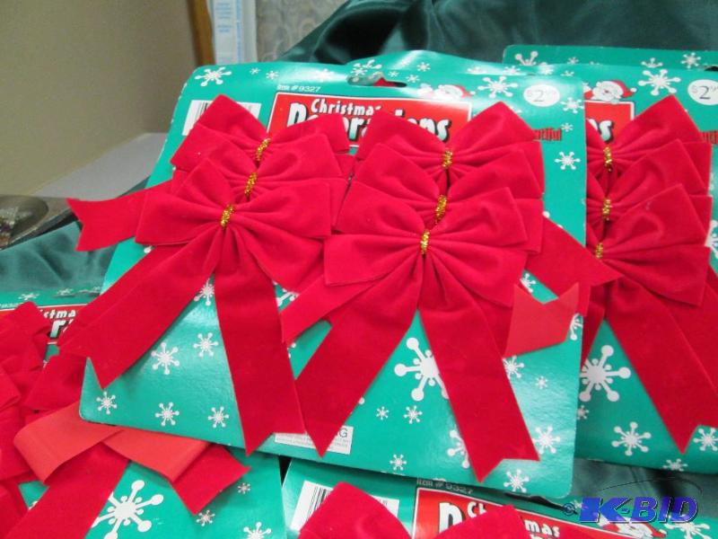 Qty 12 Christmas decorations bows...
