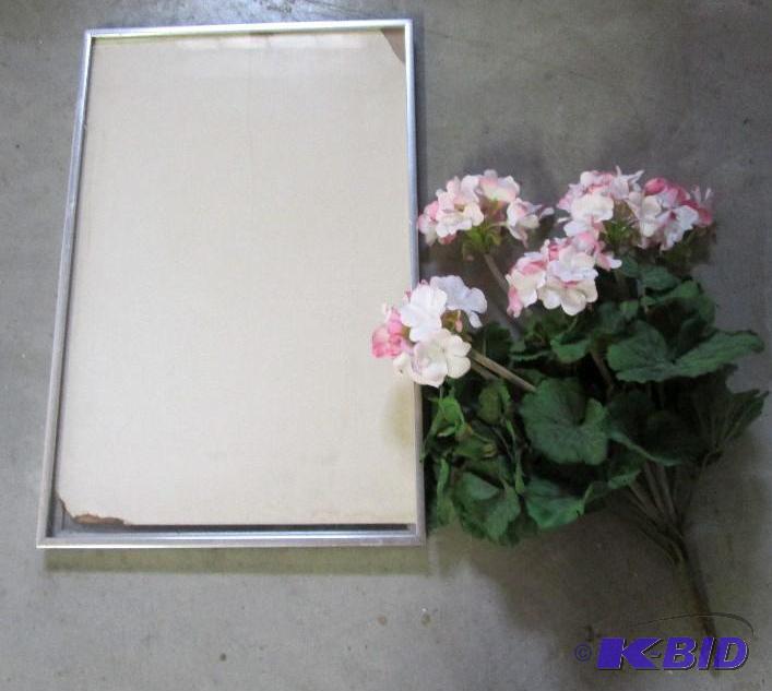lot 278 image: blank frame13&quotx20.5" and single gro...