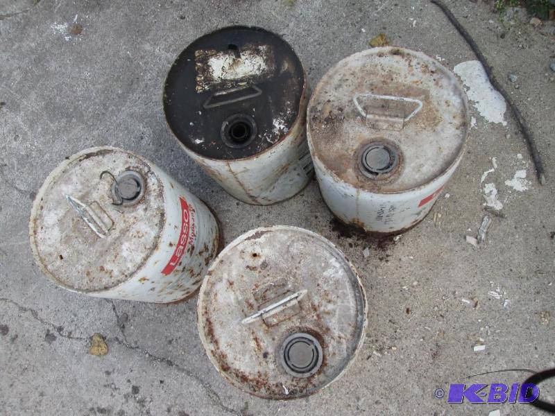 4 Lasso,herbicide cans, old style, great for ... for Sale in Winsted, MN |  Online Auction | K-BID