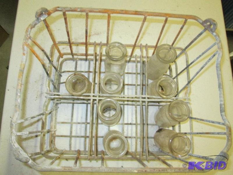 lot 80 image: vintage, stackable, Northland metal milk crat...