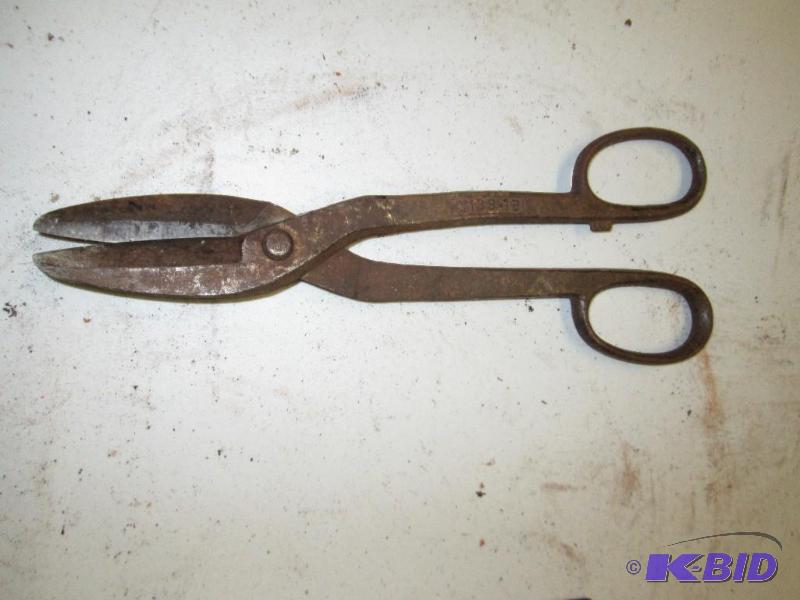 lot 82 image: Iron clipper Wiss...