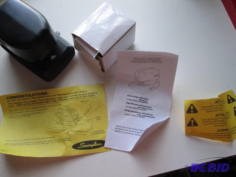 Swingline electric stapler...
