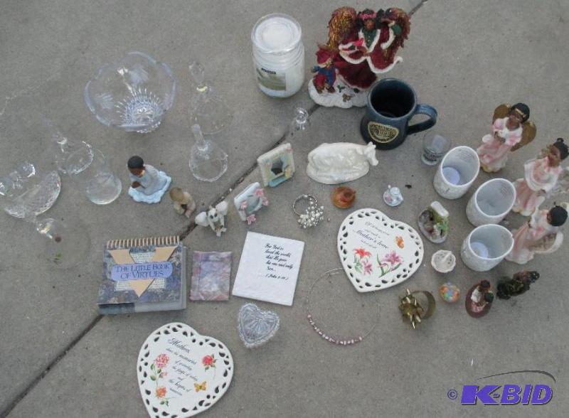 Mixed lot of glass dcor, angel statues, wall ...