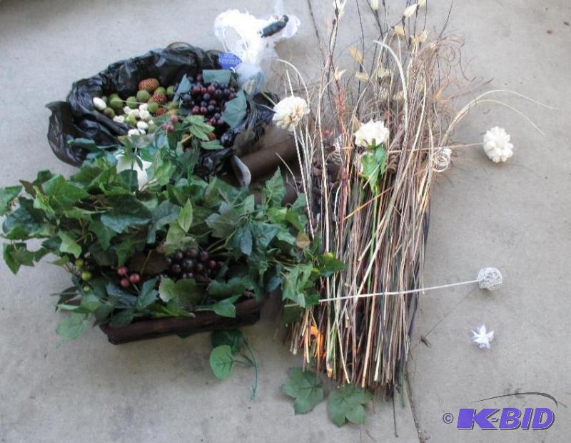 huge mixed lot of decorations- faux grapes, r...