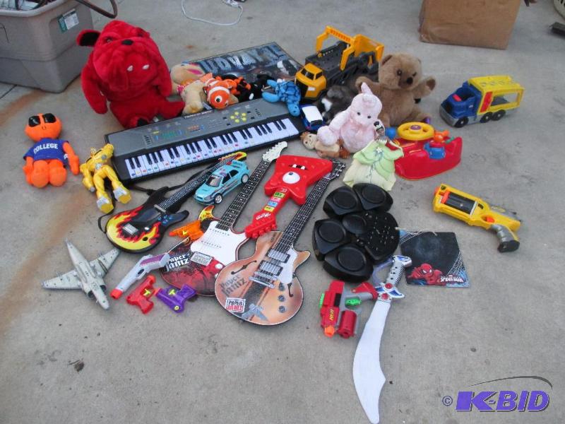 huge mixed lot of toys...