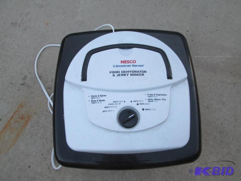 Nesco American Harvester food dehydrator and ...