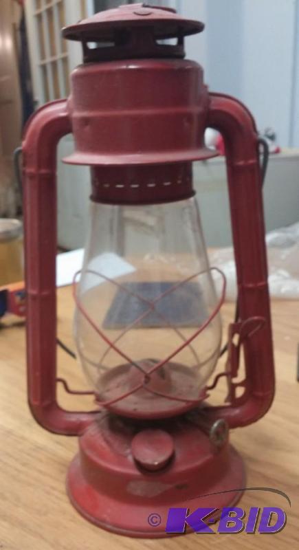 Dietz Vintage Oil Lantern...