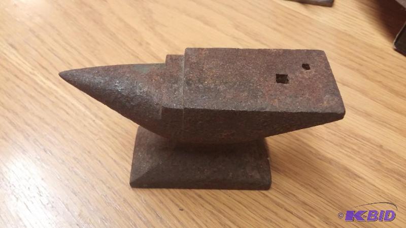Vintage Mini Anvil-Heavy...