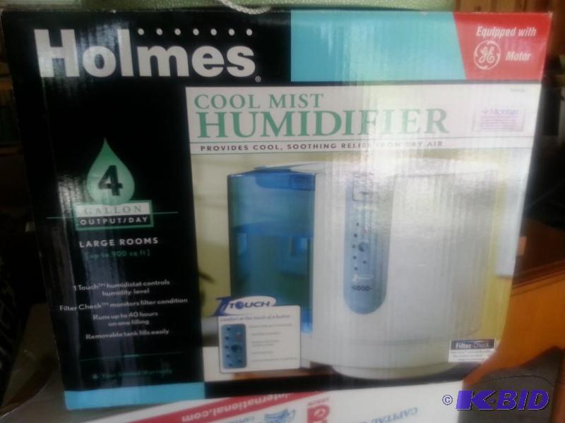 New Holmes cool air Humidifier...