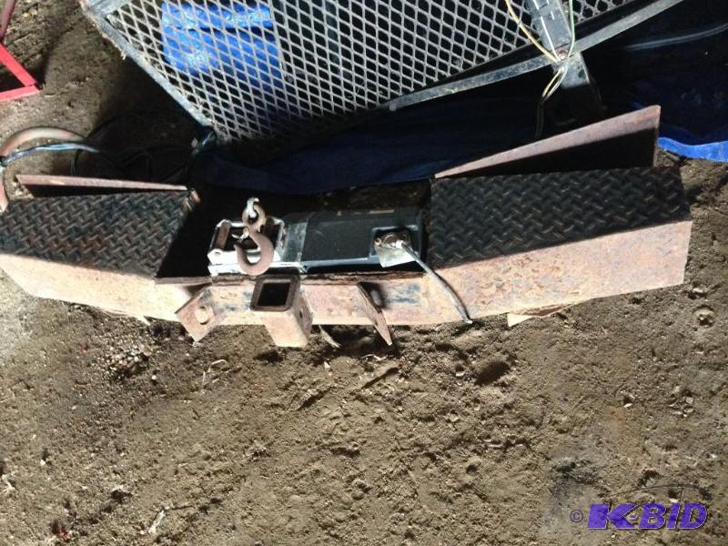 SUPER brand winch and bumper off a 95 Jeep Wr...
