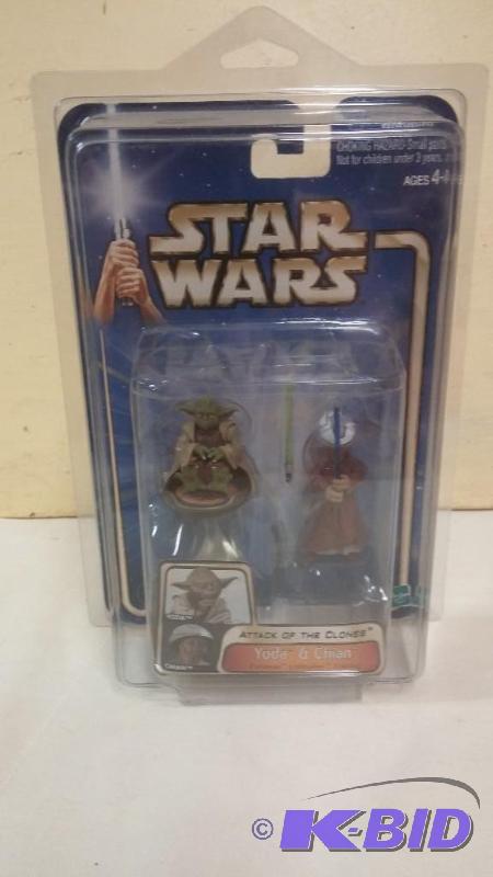 STAR WARS ATTACK OF THE CLONES FIGURE YODA AN...