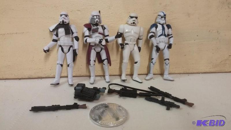 LOT OF 4 LOOSE STORMTROOPERCLONE TROOPER FIG...