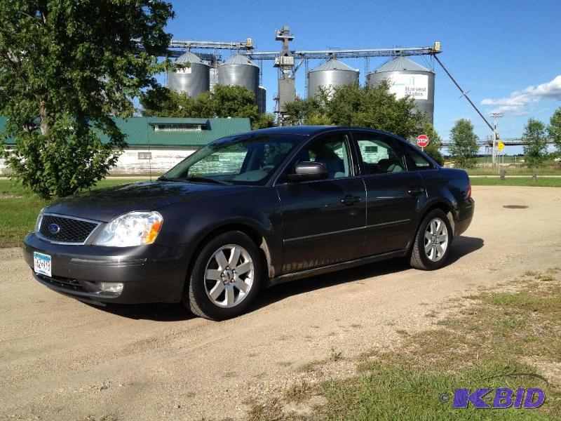 2005 Ford 500 SEL