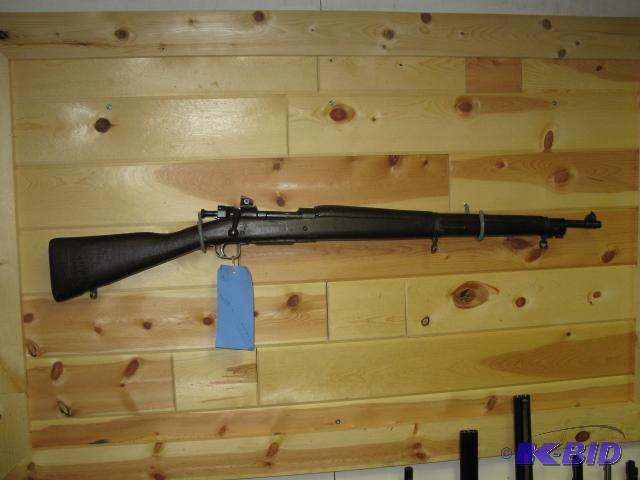 lot 20 image: Remington Springfield 1903-A3 bolt action rif...