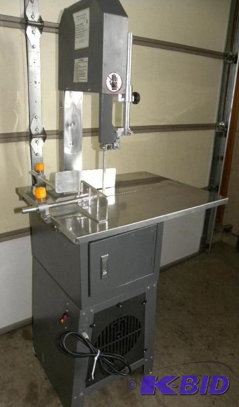 Professional Meat Cutting Band Saw with built...