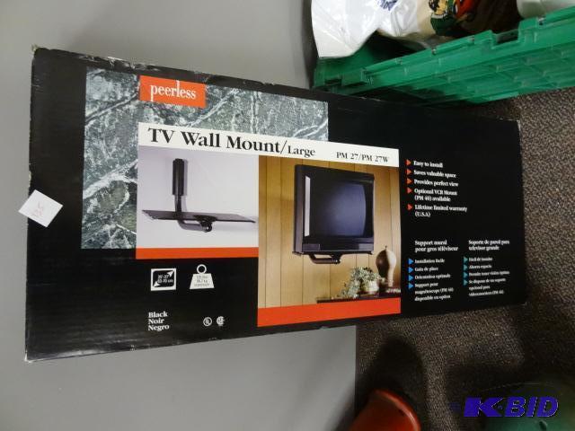 lot 135 image: NEW Peerless TV Wall Mount, Large. Model PM27...