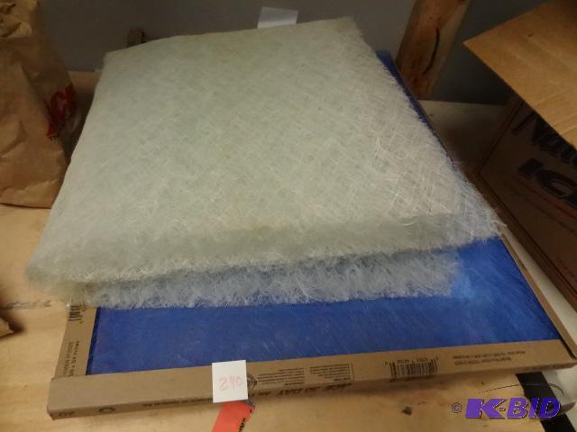lot 240 image: 5 pc LOT NEW Aire Filters incl. Qty 2  3M Fil...