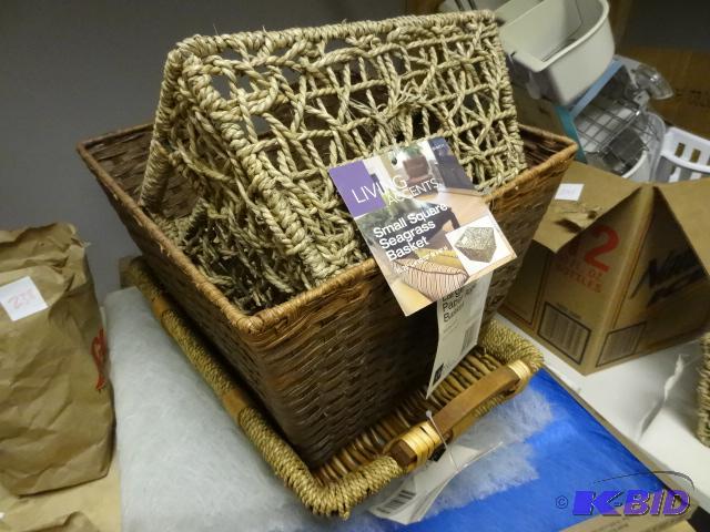 lot 263 image: Qty 3 NEW Accent Baskets incl. 10.75 in Squar...