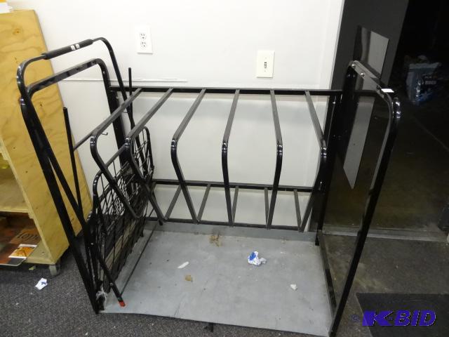 lot 292 image: LOT OF DISPLAY RACKING...
