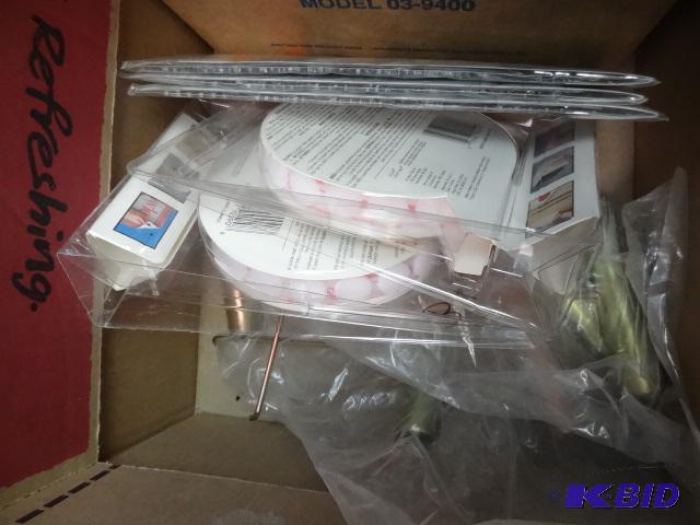 lot 49 image: Lot incl. Qty 2 packs Velcro Sticky Back coin...
