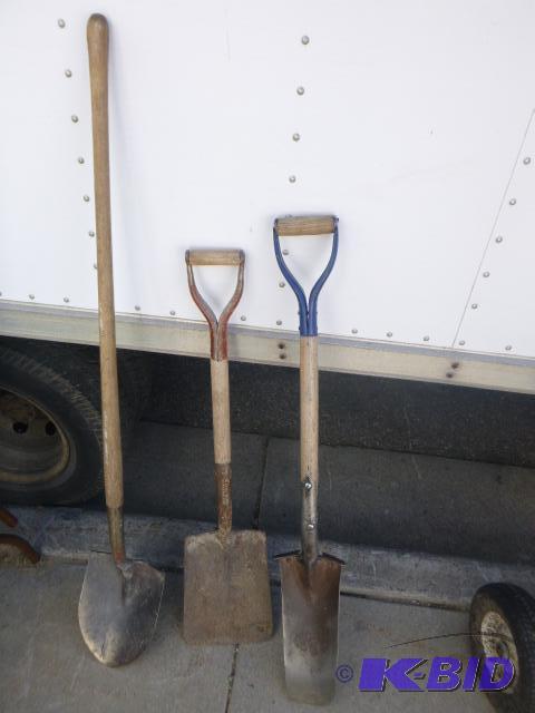 lot 108 image: 3 Shovels...