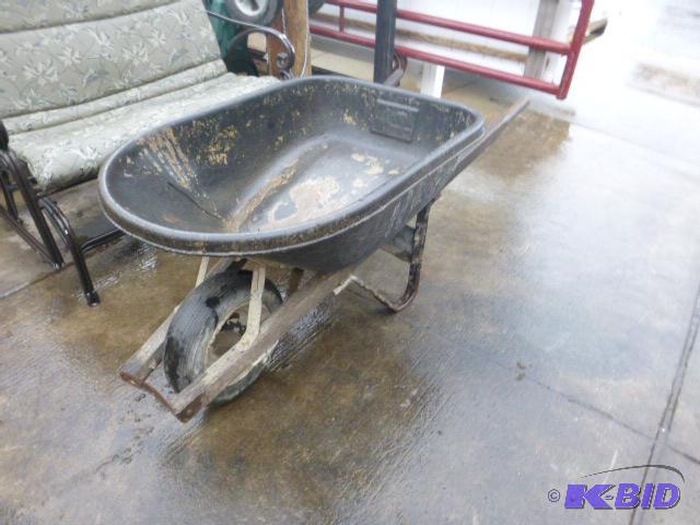 lot 123 image: Plastic Tub Wheel Barrow 6 cubic feet...