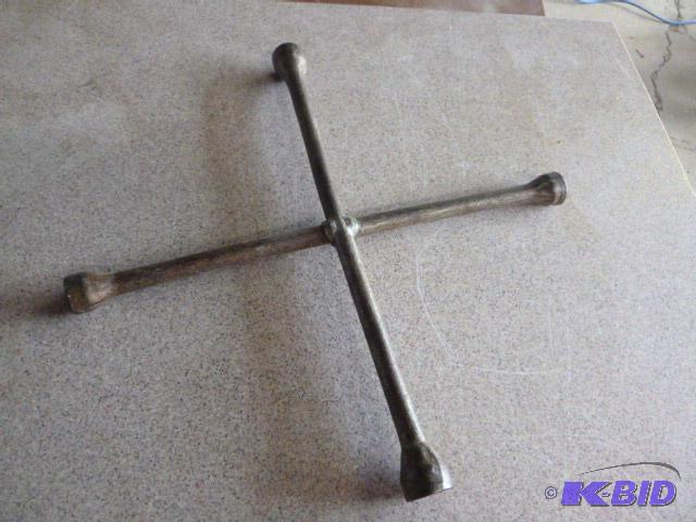 lot 141 image: 16" 4-Way Tire Wrench...