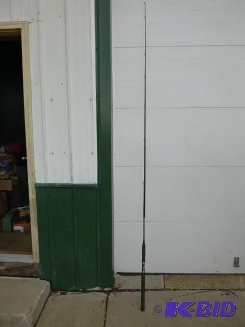 lot 168 image: Daiwa Black Widow Rod 8 6" - medium act...