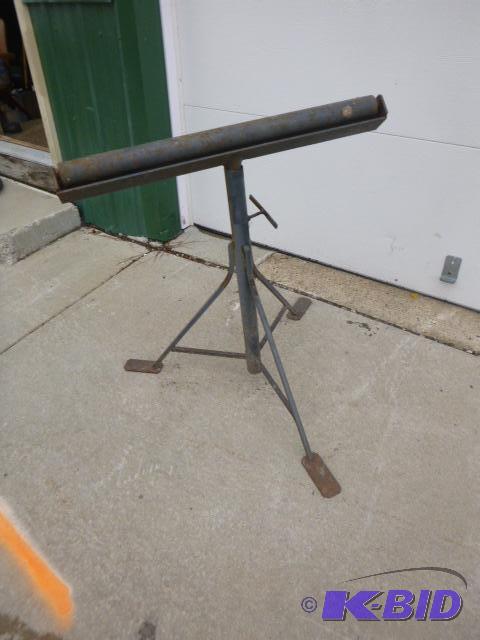 lot 179 image: 27" Homemade Adjustable Roller Stand...