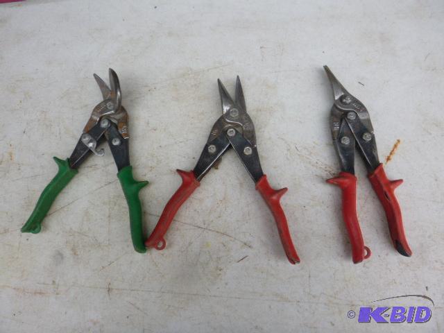 lot 189 image: 3 Wiss Snips...