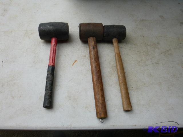 lot 233 image: Dead Blow Hammer and 2 Rubber Mallets ...
