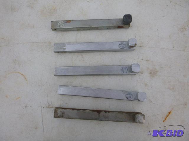 lot 286 image: 5 Dead Bolt Locks...