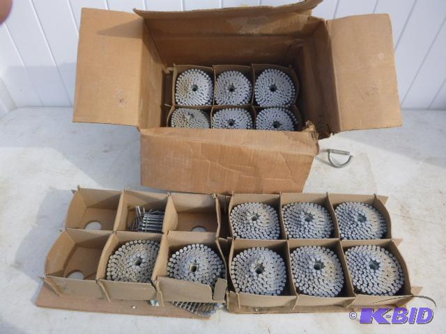 lot 294 image: Box of Paslode&nbspClimaseal Conical Nails 2...