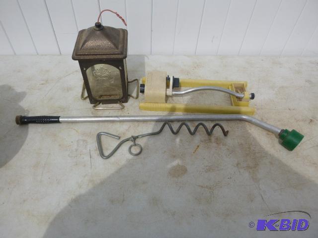 lot 345 image: Miscellaneous Lawn and Garden Items...