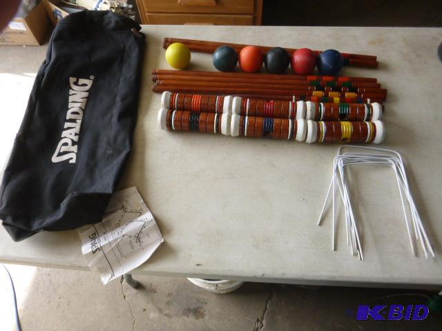 lot 358 image: Spalding Croquet Set with Carrying Case...