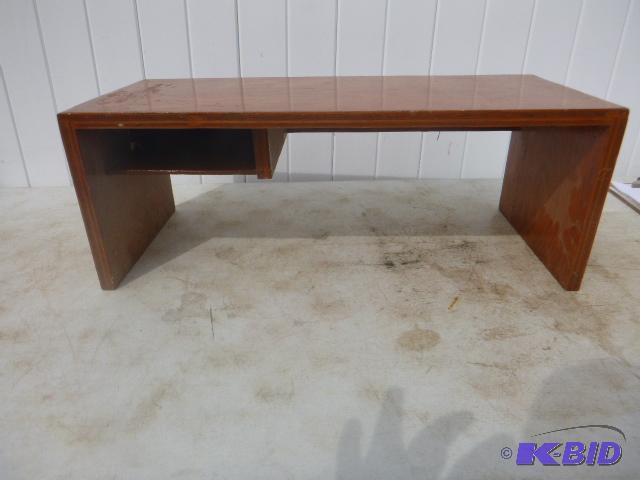 lot 359 image: Wood Shelf 9 12" X 11" X 25 12&qu...
