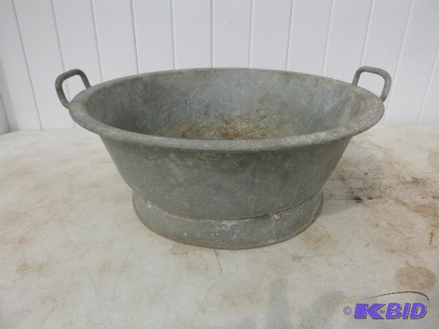 lot 363 image: 16" Galvanized Tub...